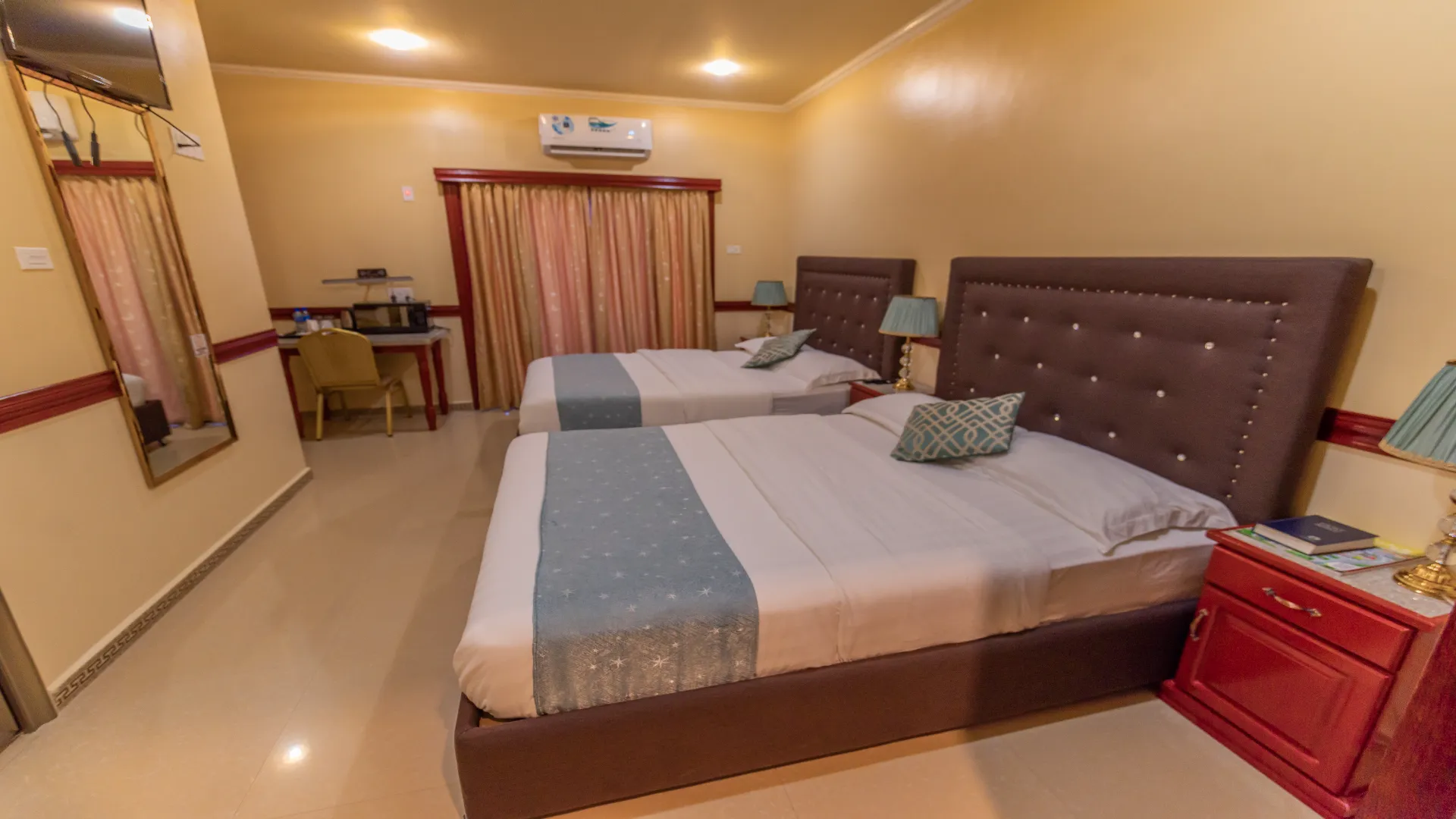 Jaigobin Hotels