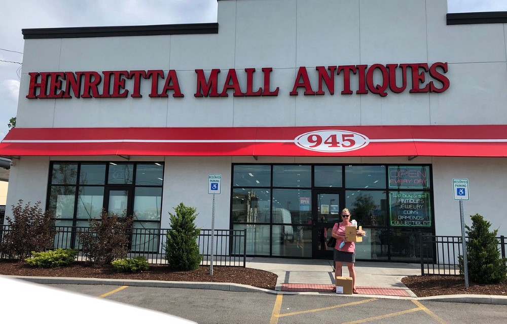 Henrietta Mall Antiques